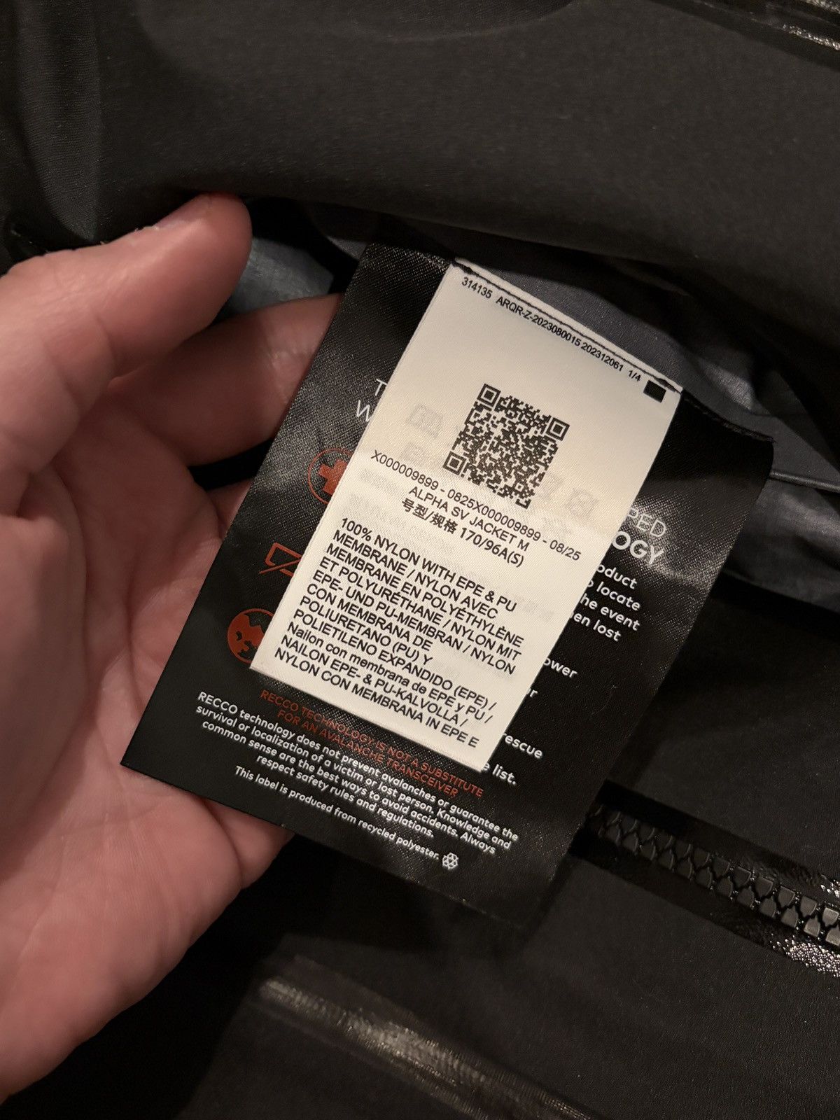 Arc'teryx Arcteryx Alpha SV 24KT Size S Size US S / EU 44-46 / 1 - 4 Thumbnail