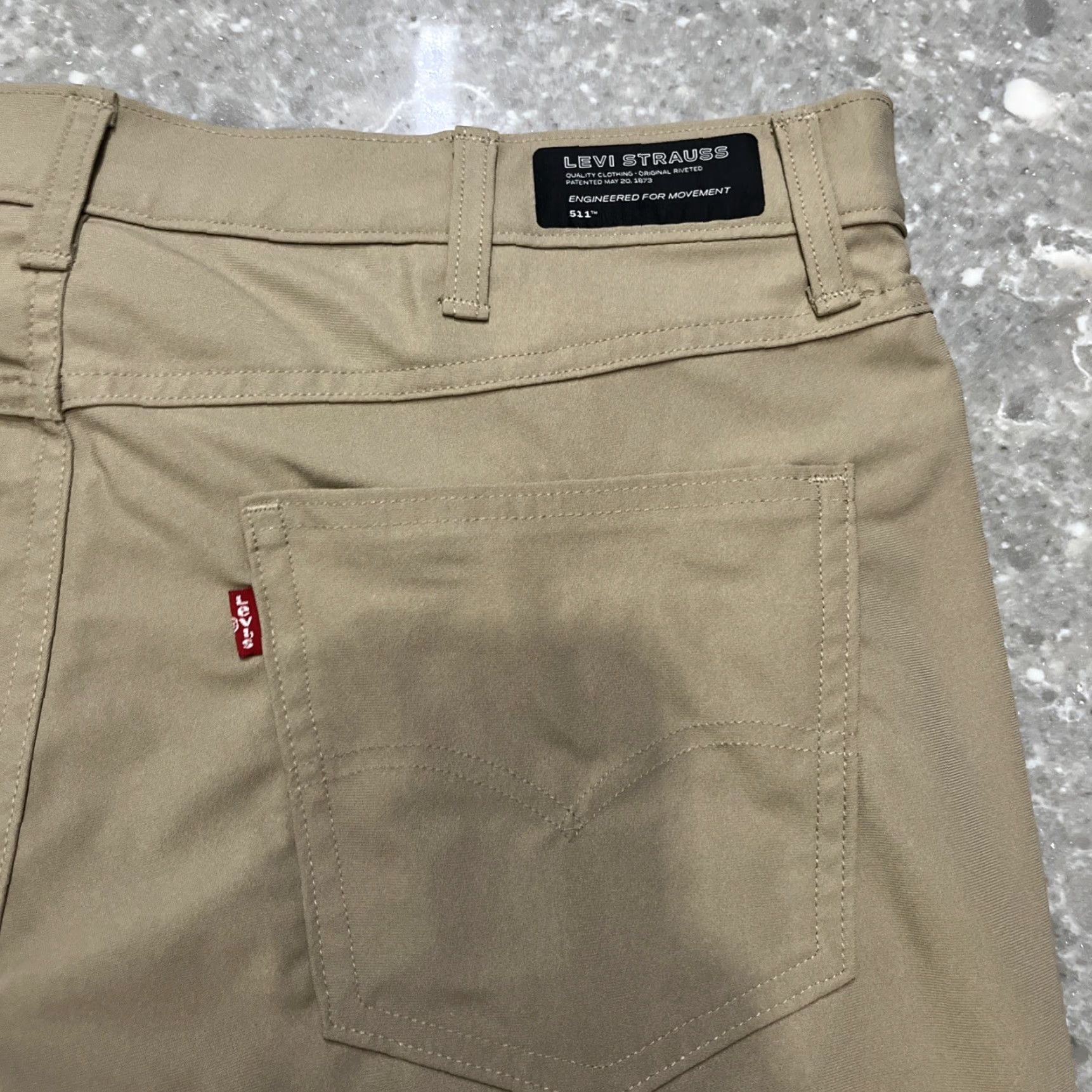 Levi's Levis 511 Pants Mens 38x30 Khaki Straight Stretch Engineered For Movement Size US 38 / EU 54 - 7 Thumbnail
