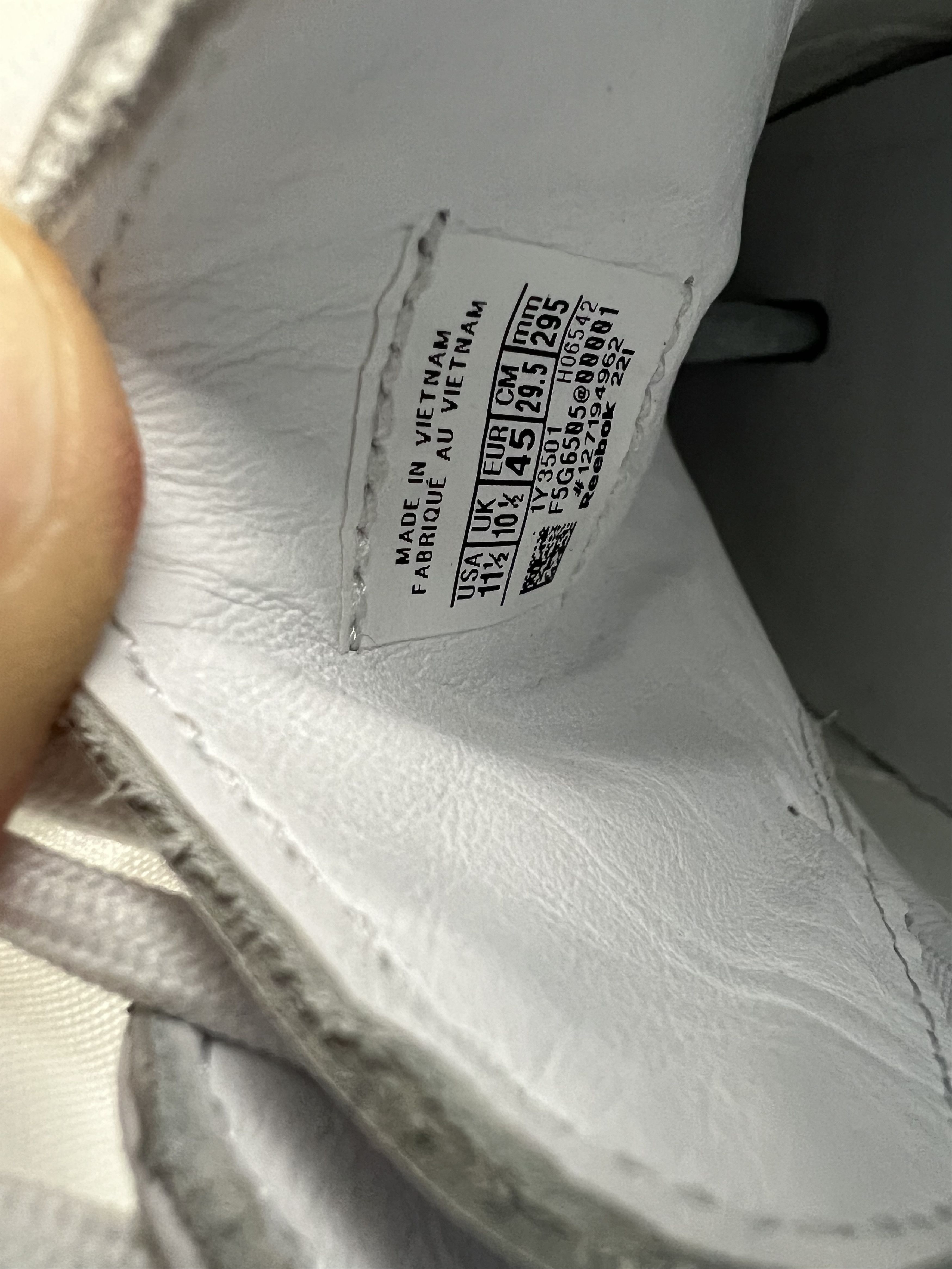 Maison Margiela × Reebok Maison Margiela x Reebok Instapump Fury Tabi Size US11.5 Size US 11.5 / EU 44-45 - 9 Thumbnail