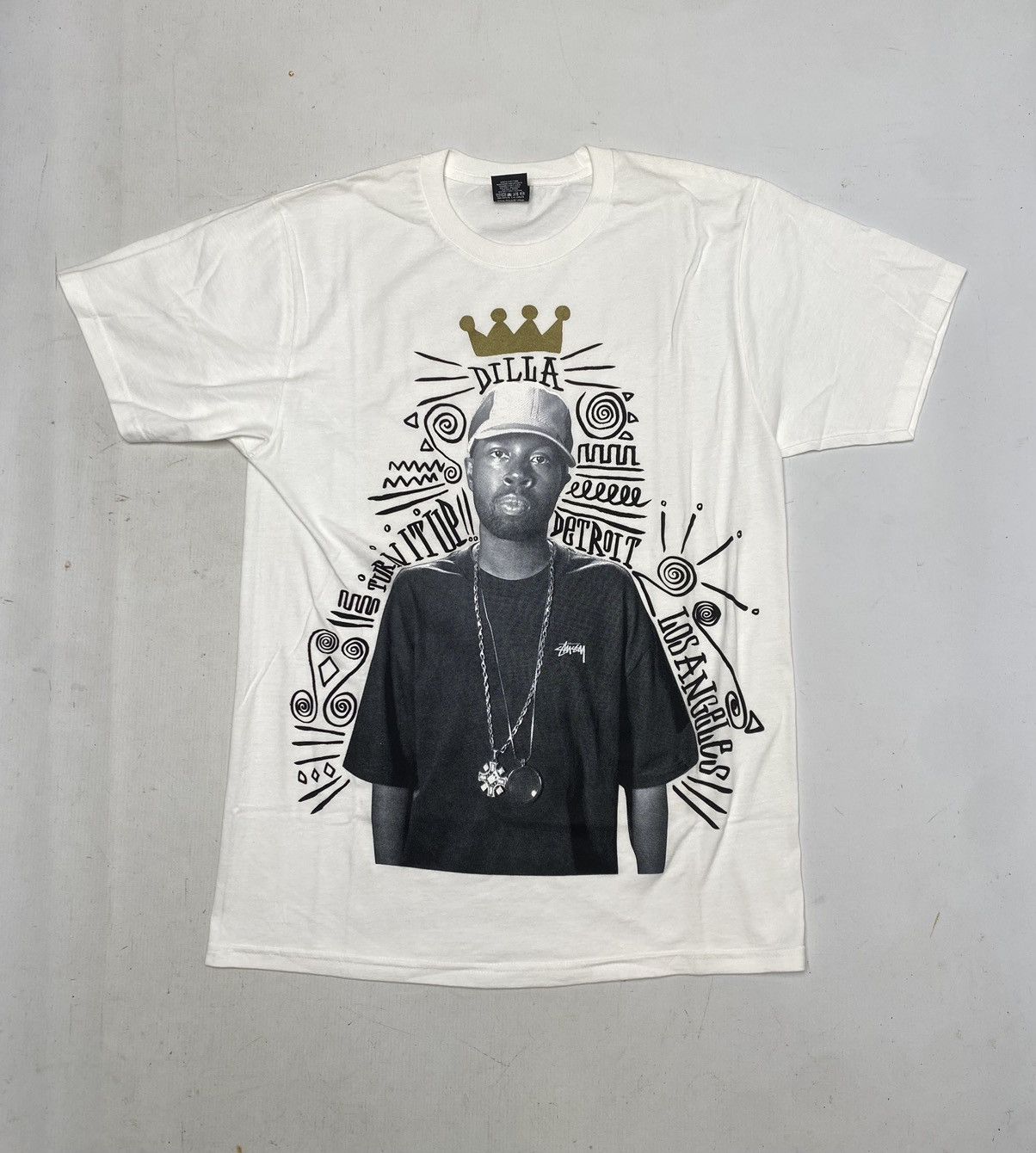 Stussy 👕 RARE Stüssy x DJ Dilla T-shirt, new without tags. Size M Size US M / EU 48-50 / 2 - 1 Thumbnail
