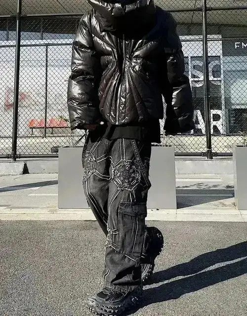 Japanese Brand Embroidery Black Oversized Loose Jeans Size US 32 / EU 48 - 1 Thumbnail
