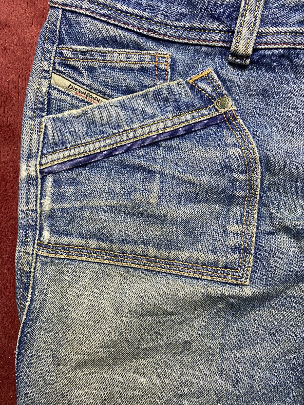 Diesel × Vintage Vintage Diesel Reckfly Faded Denim Jeans Size 28" / US 6 / IT 42 - 4 Thumbnail