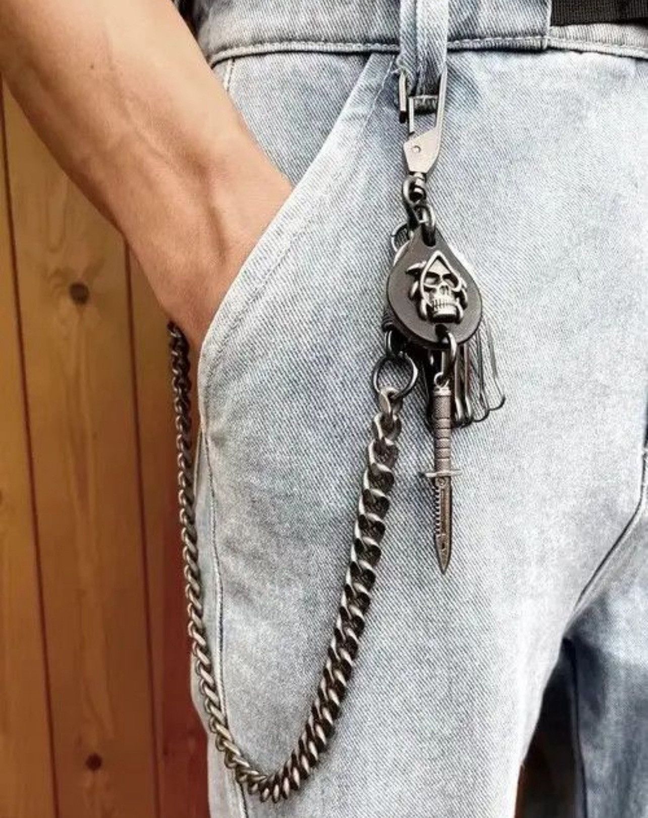 Japanese Brand Vintage Keychain Jeans Chain Skull Dagger Belt Chain Size ONE SIZE - 1 Thumbnail