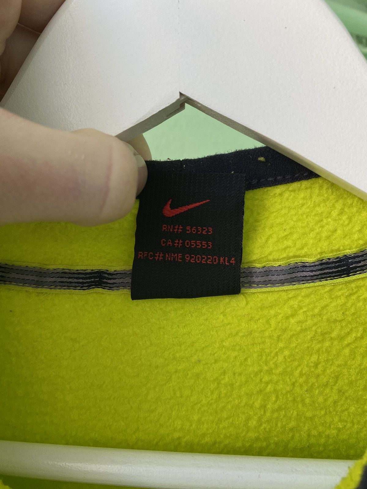 Nike × Vintage Vintage Nike Fleece Orange Very Rare Size US L / EU 52-54 / 3 - 7 Thumbnail