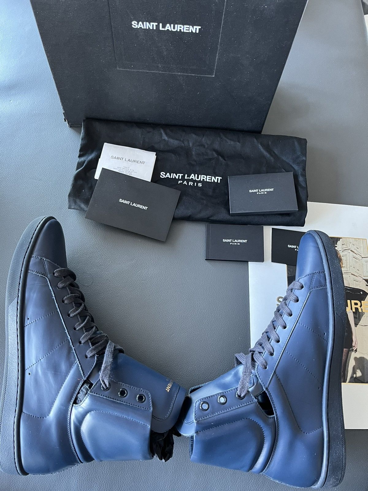 Saint Laurent Paris Saint Laurent hightop star sneakers