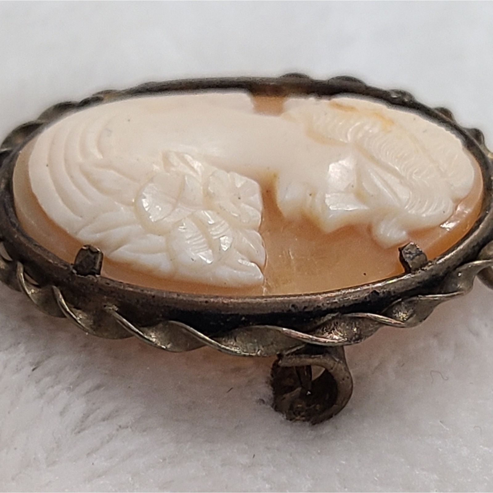 Other Antique Cameo Brooch - C Clasp Size ONE SIZE - 4 Thumbnail
