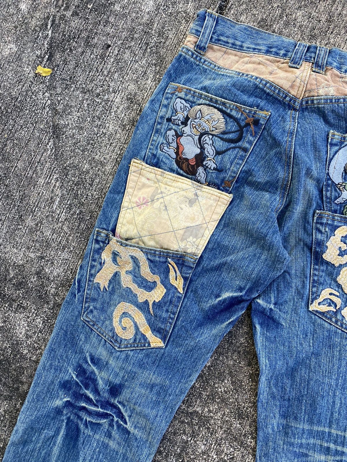 Japanese Brand Vintage Embroidery Sukarjan Denim -Look like Kurakuri Design Size US 31 - 2 Thumbnail