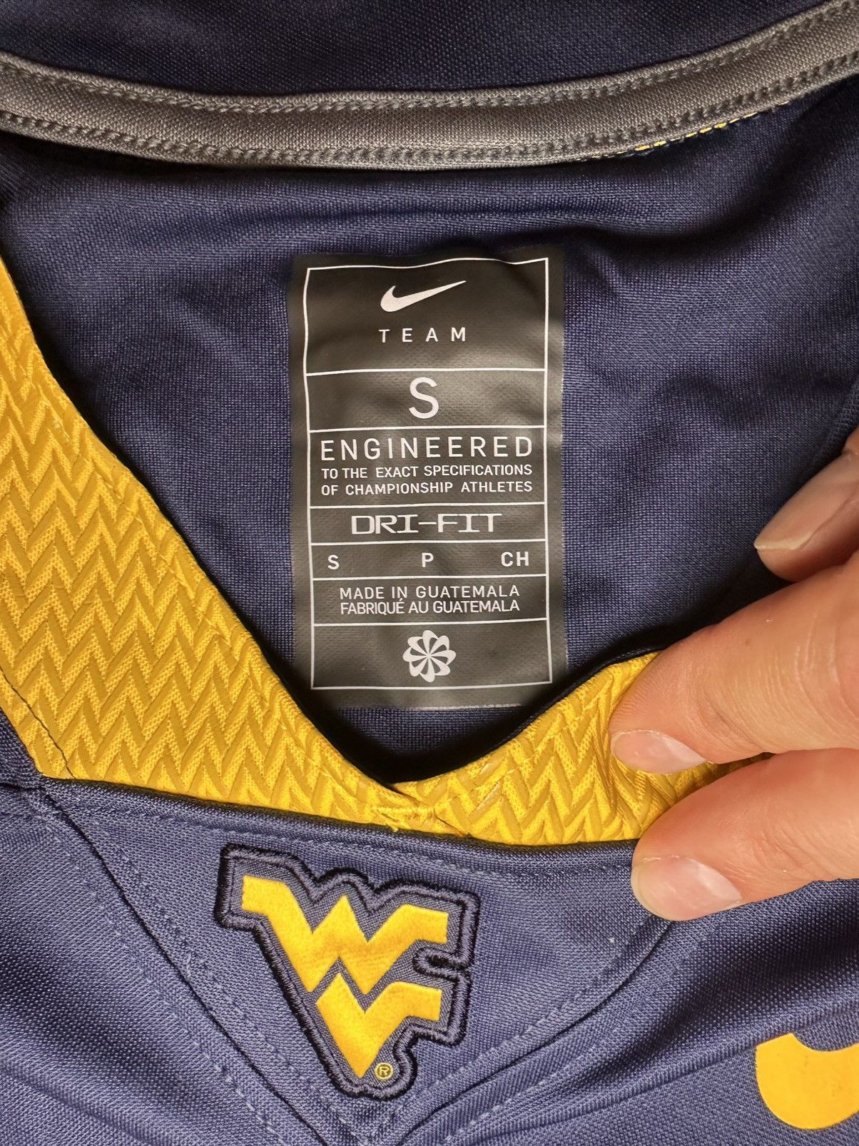 Nike NWT West Virginia Mountaineers Jersey Nike Garrett Greene-SM Size US S / EU 44-46 / 1 - 7 Thumbnail