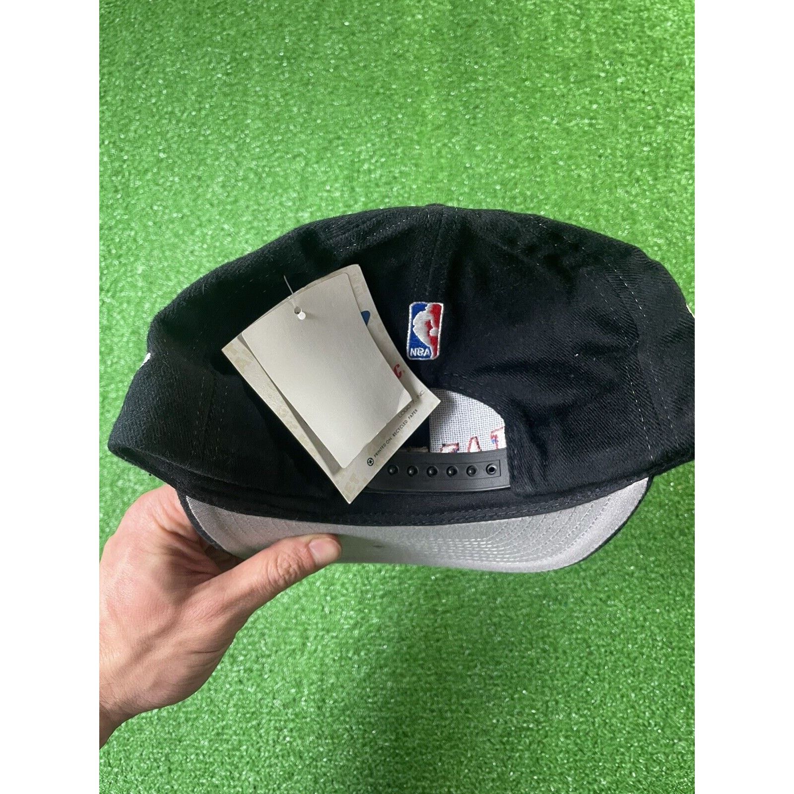 Champion NWT Vintage Chicago Bulls NBA Champions Black Snapback Hat Size ONE SIZE - 2 Thumbnail