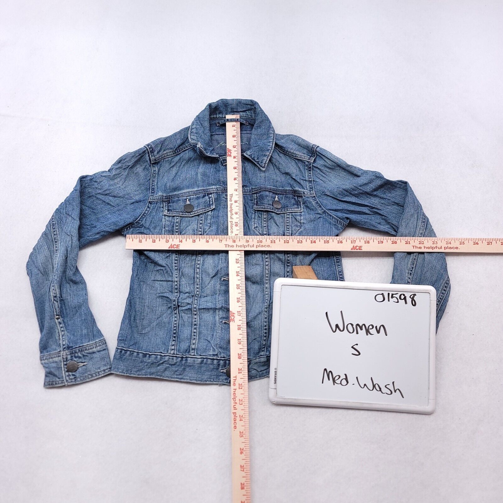 Eddie Bauer Eddie Bauer Button Up Casual Jean Jacket Womens Size S Blue Size S / US 4 / IT 40 - 7 Thumbnail
