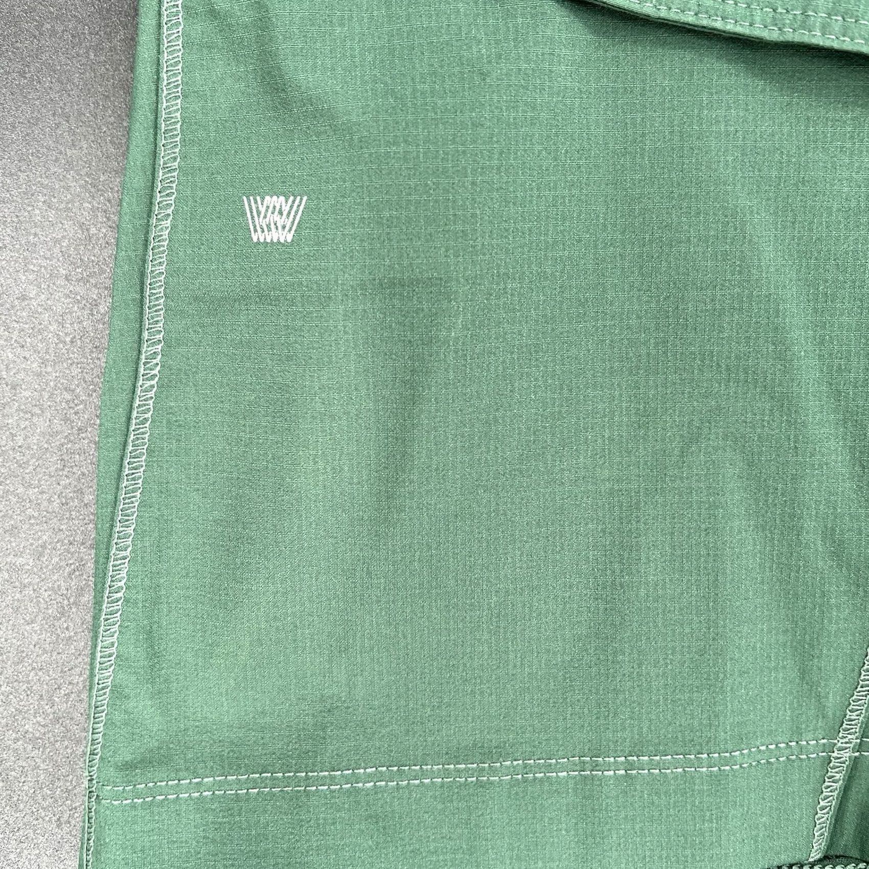 Vintage Mack Weldon Shorts Aqua Terra M Green Chino Athletic Pockets Quick Dry Water Resistant Regular Mens Size US 31 - 3 Thumbnail