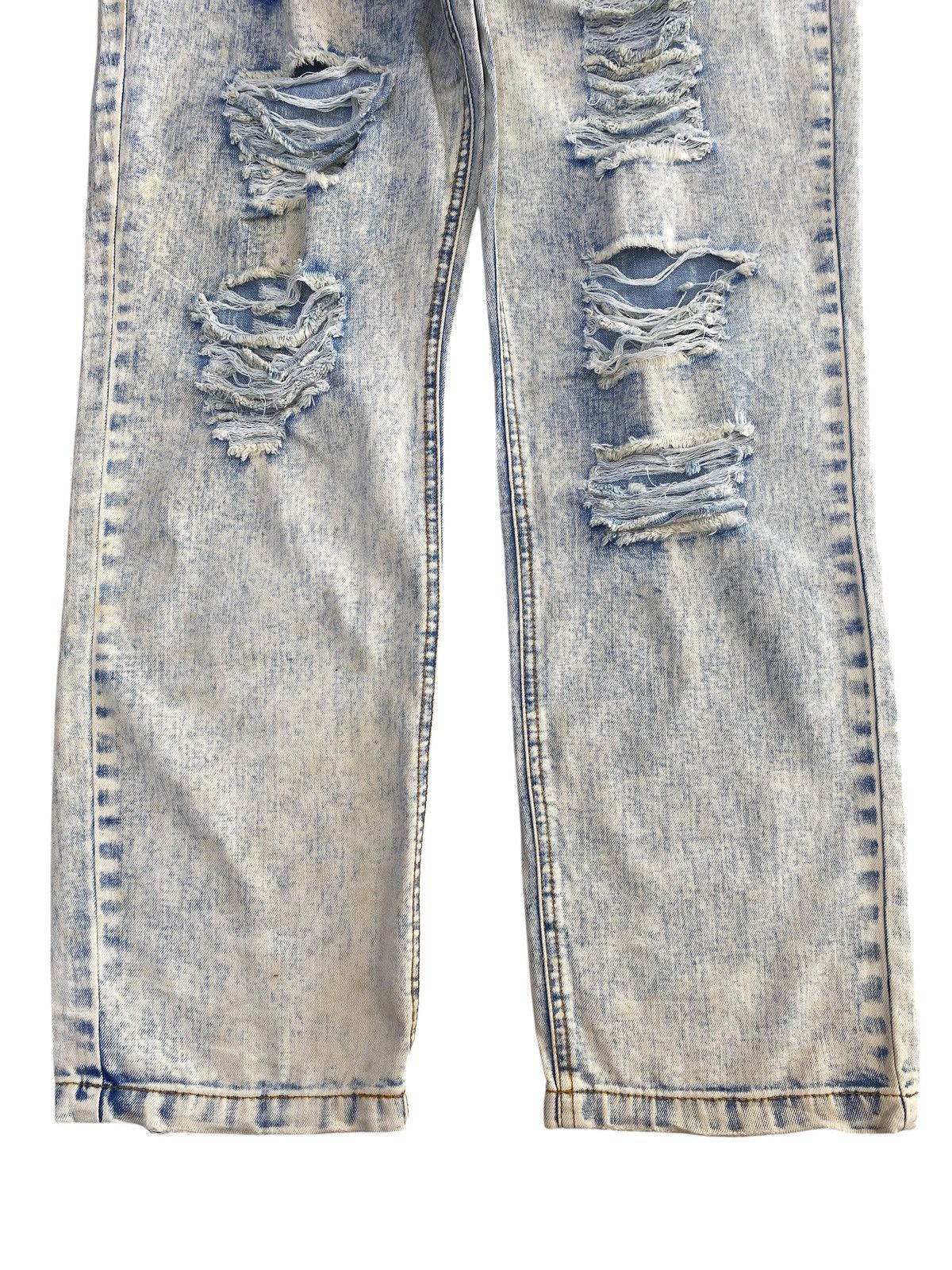 Japanese Brand M.C.D Brand Light Acid Wash Style Distressed Jeans Size US 32 / EU 48 - 9 Thumbnail