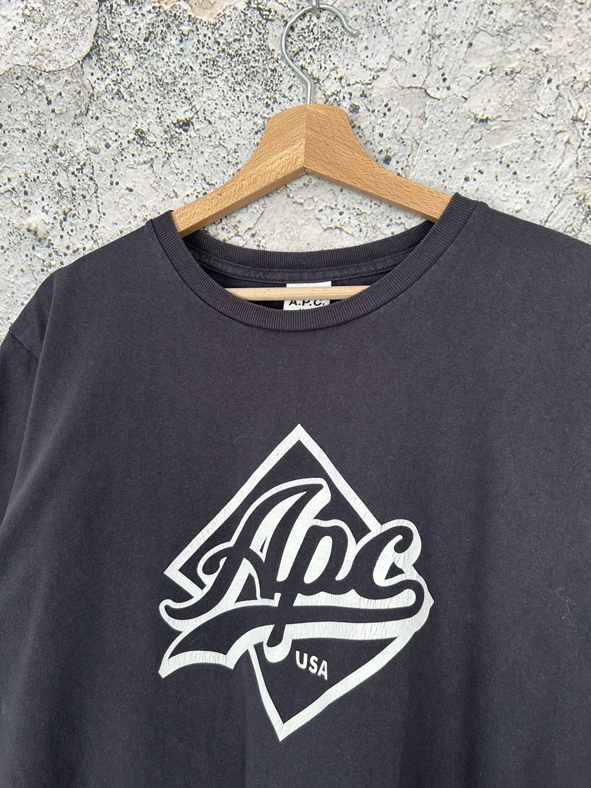 A.P.C. A.P.C. Graphic Logo Tee Designer Streetwear Vintage Size US XL / EU 56 / 4 - 3 Thumbnail