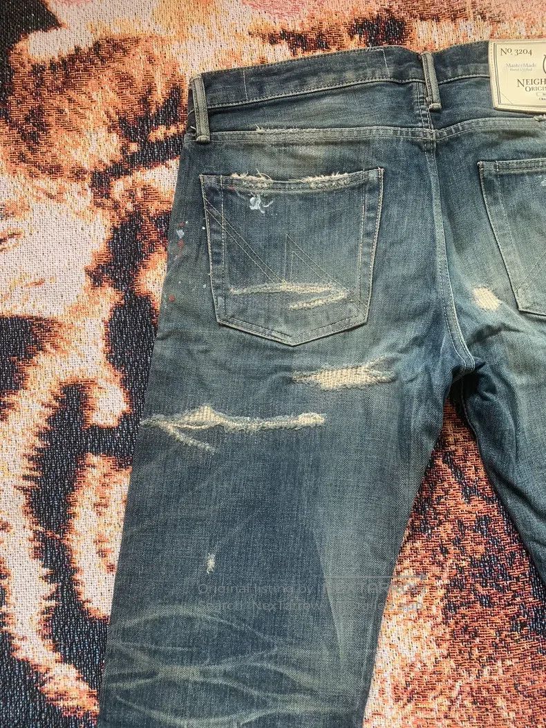 Neighborhood Neighborhood size L King of Cows with Slashed Design Size US 27 - 6 Thumbnail