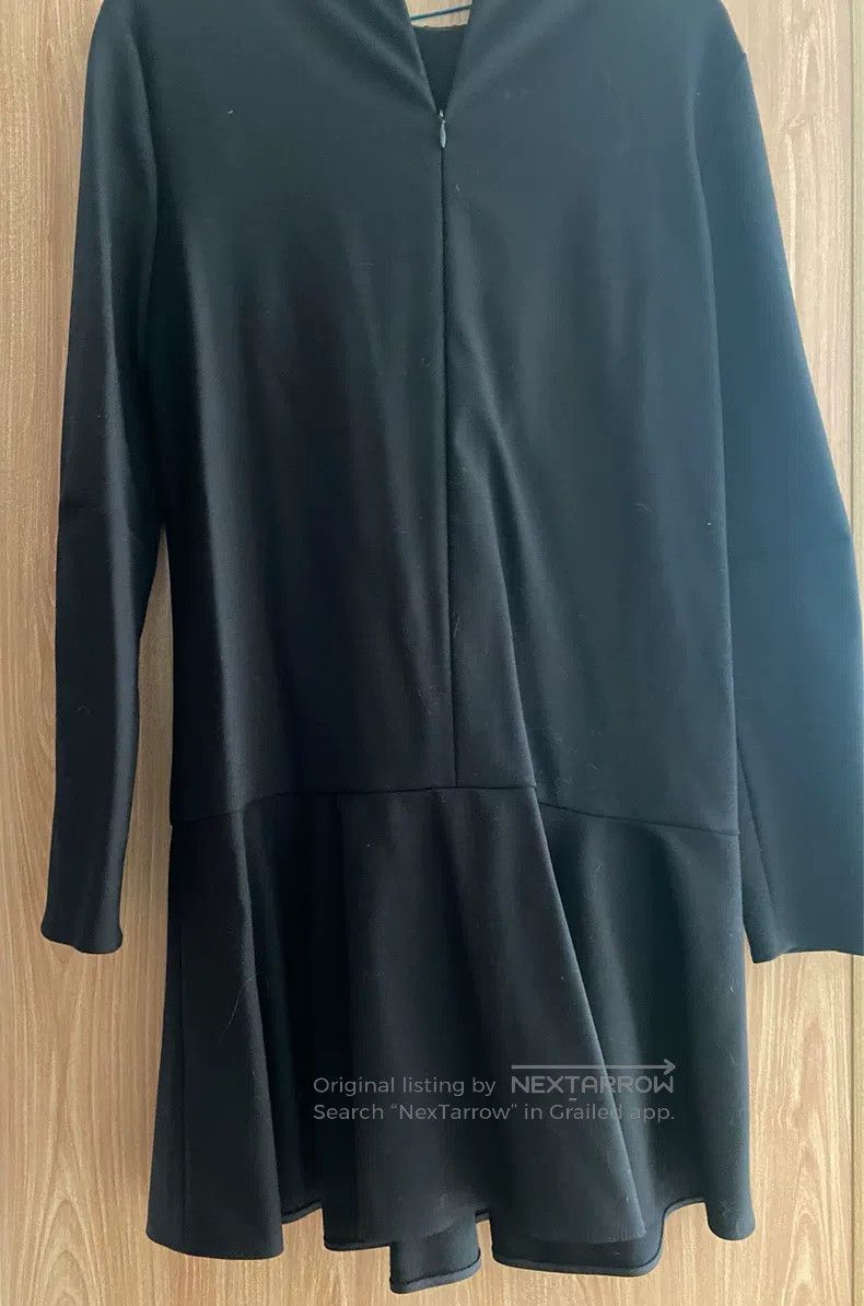 Valentino Valentino Black dress Size L / US 10 / IT 46 - 3 Thumbnail