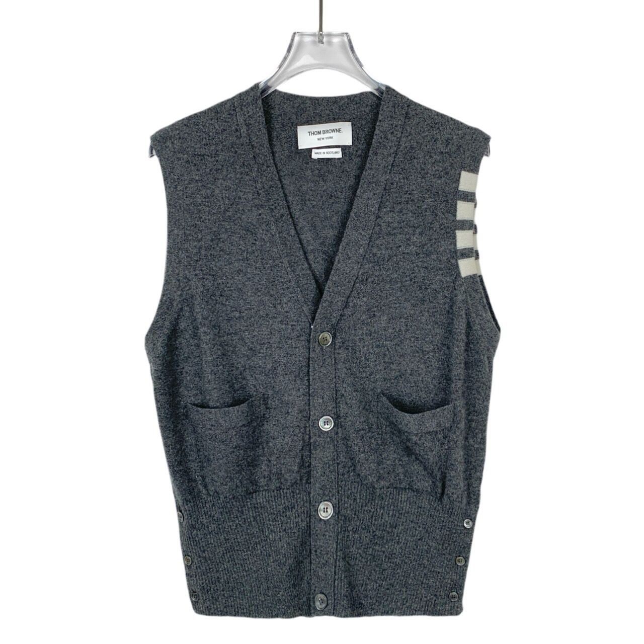 Thom Browne Thom Browne Classic Four-Bar V-Neck Grey Cashmere Knit Vest Size US L / EU 52-54 / 3 - 1 Thumbnail
