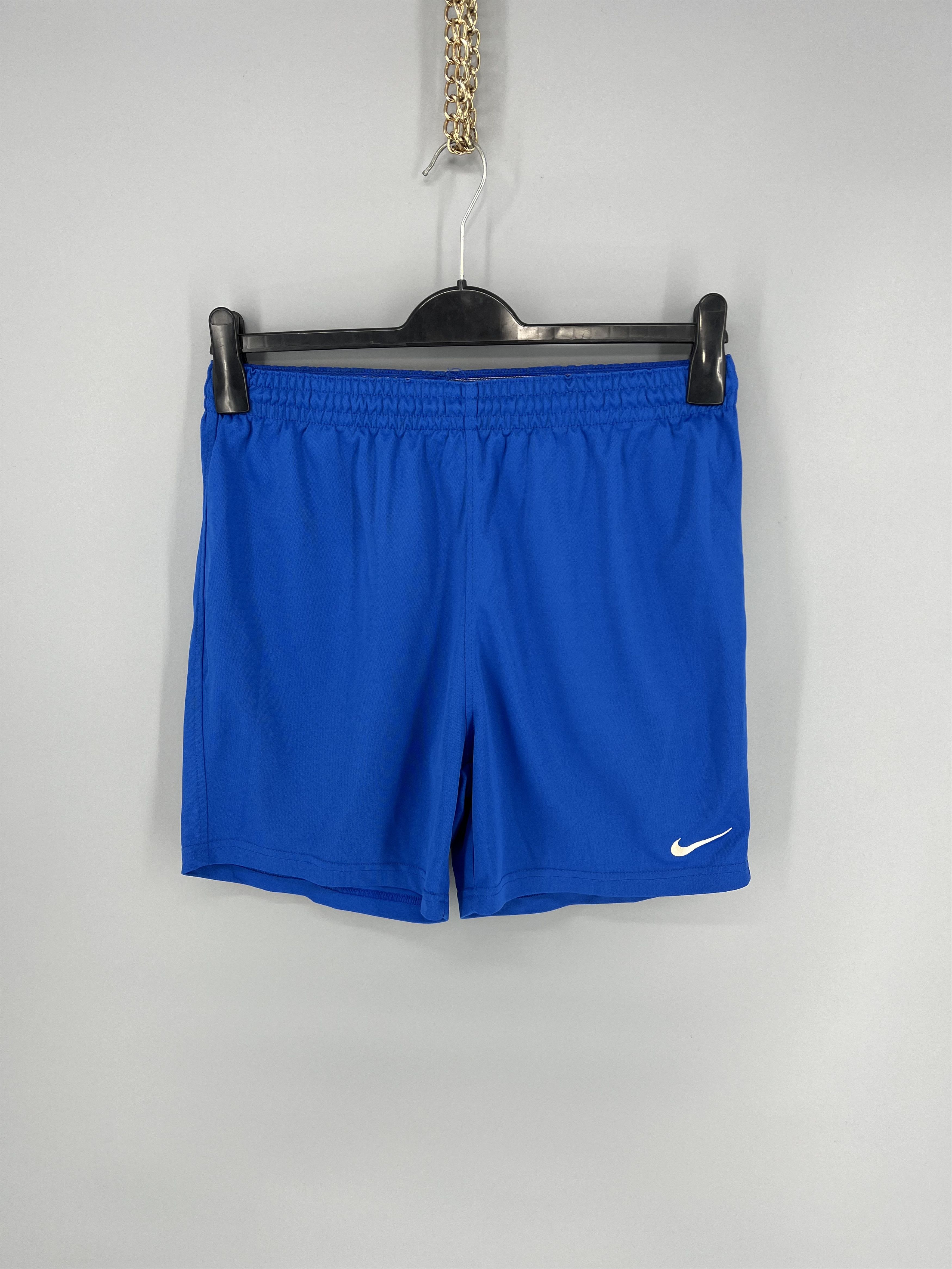 Nike 90s Vintage Nike Swoosh Logo Shorts Travis Style Size US 30 / EU 46 - 1 Thumbnail