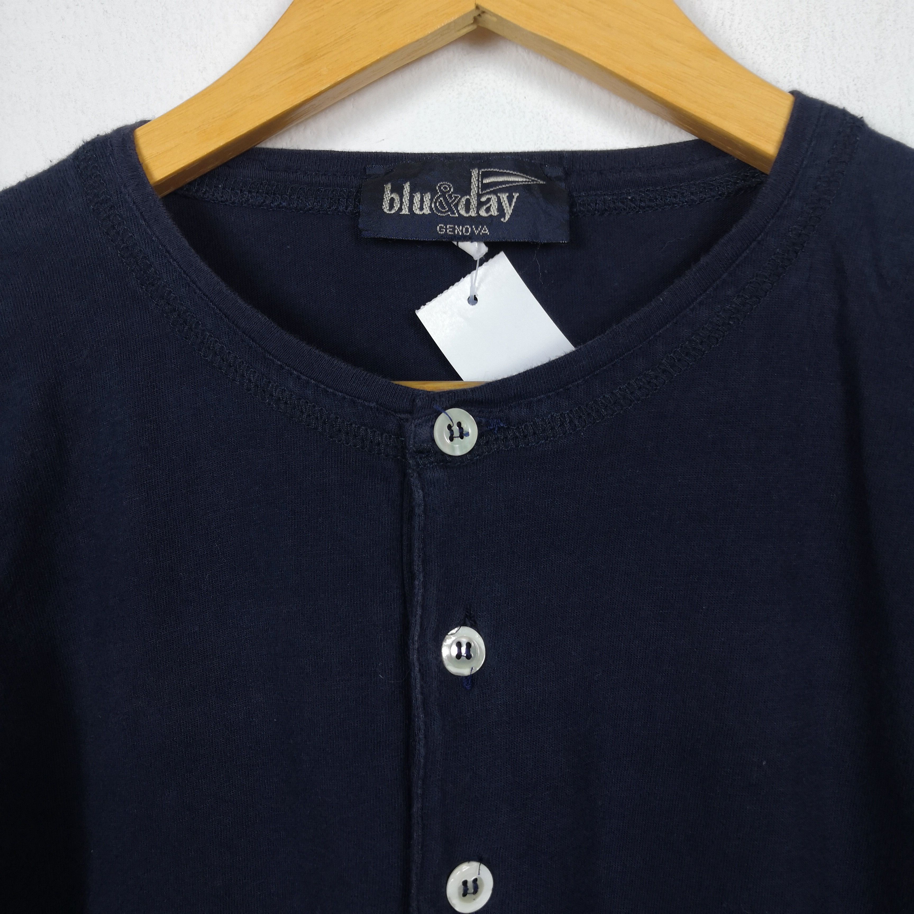 Designer × Vintage Vintage 70s T-Shirt Italian Designer 4 Buttons Up Tees Size US S / EU 44-46 / 1 - 4 Thumbnail
