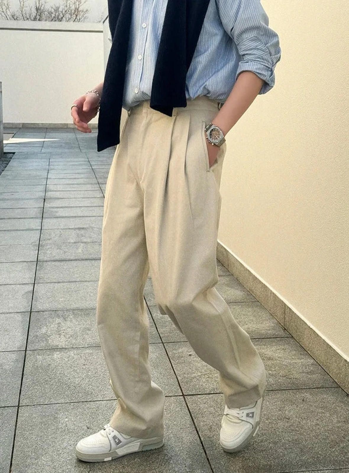 Other Stylish High-Waisted Wide-Leg Trousers Size US 32 / EU 48 - 4 Thumbnail