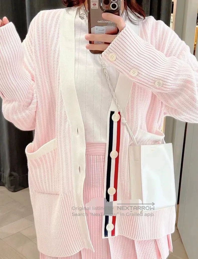 Thom Browne Thom Browne Crescent Pink Knit Sweater Size US M / EU 48-50 / 2 - 1 Thumbnail