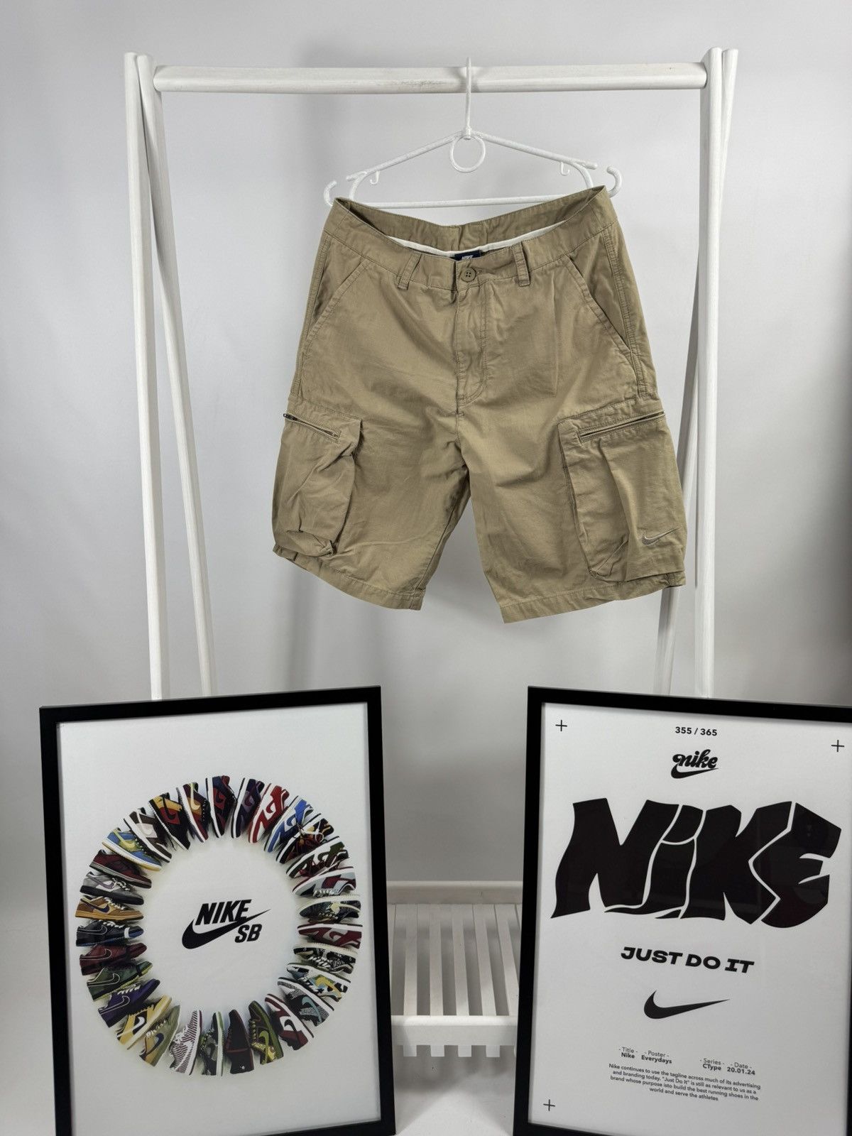 Nike Vintage Nike Cargo Shorts Size US 32 / EU 48 - 1 Thumbnail