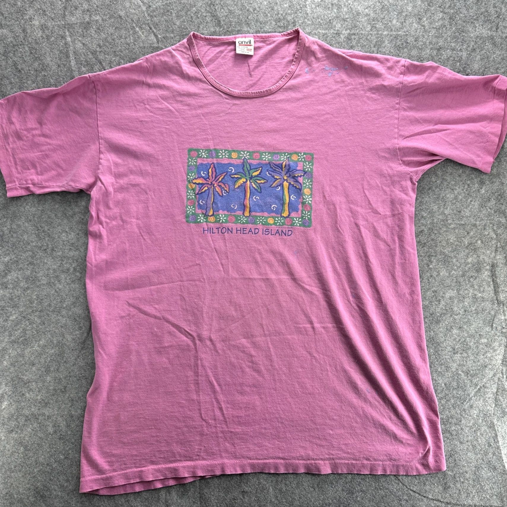 Anvil VINTAGE Hilton Head Island T-Shirt Men One Size Pink Palm Tree Graphic 90s Beach Travel Tee Size US L / EU 52-54 / 3 - 2 Thumbnail
