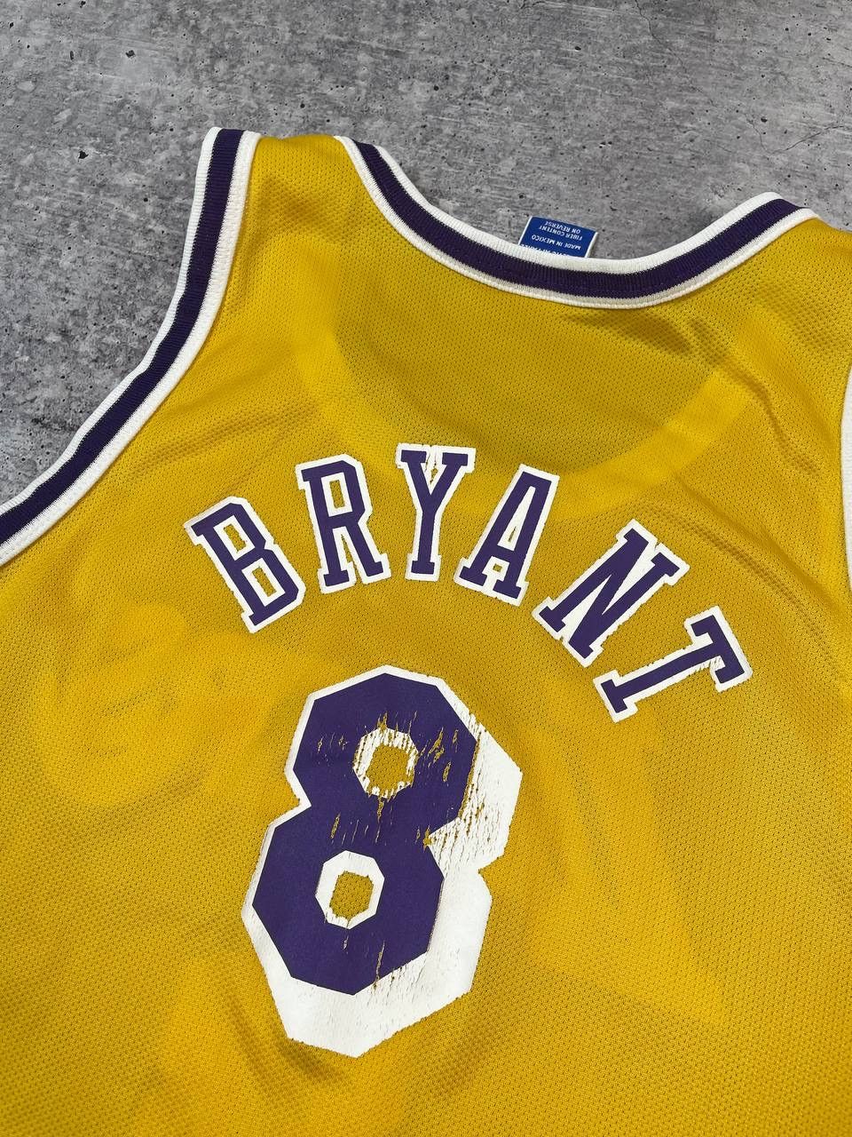 NBA Vintage Champion Lakers NBA Bryant Jersey Y2K Size US L / EU 52-54 / 3 - 6 Thumbnail