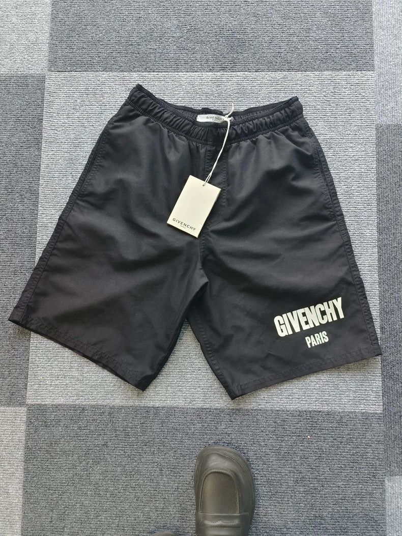 Givenchy Givenchy SiseXS Solid Black Shorts, Hem Letter Print, Size Size US 31 - 1 Thumbnail