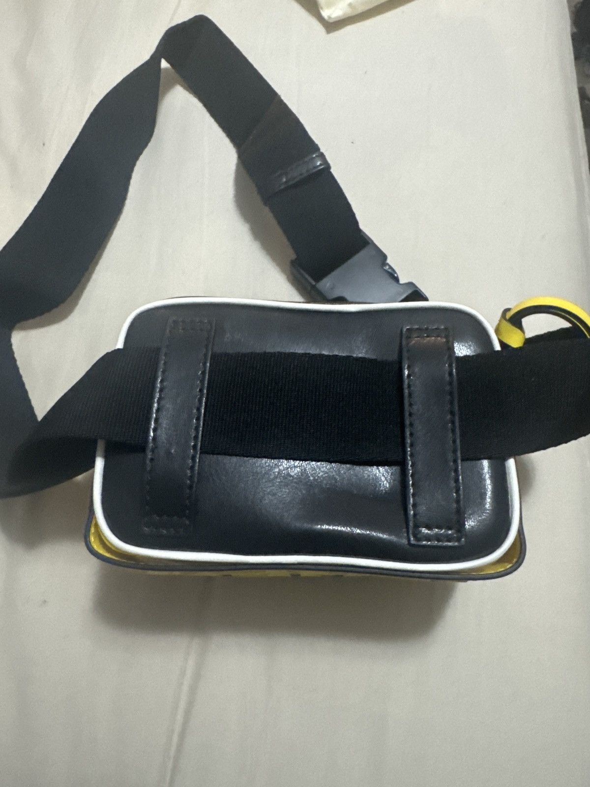 Givenchy Givenchy Black and Yellow MC3 Belt Bag Size ONE SIZE - 5 Thumbnail