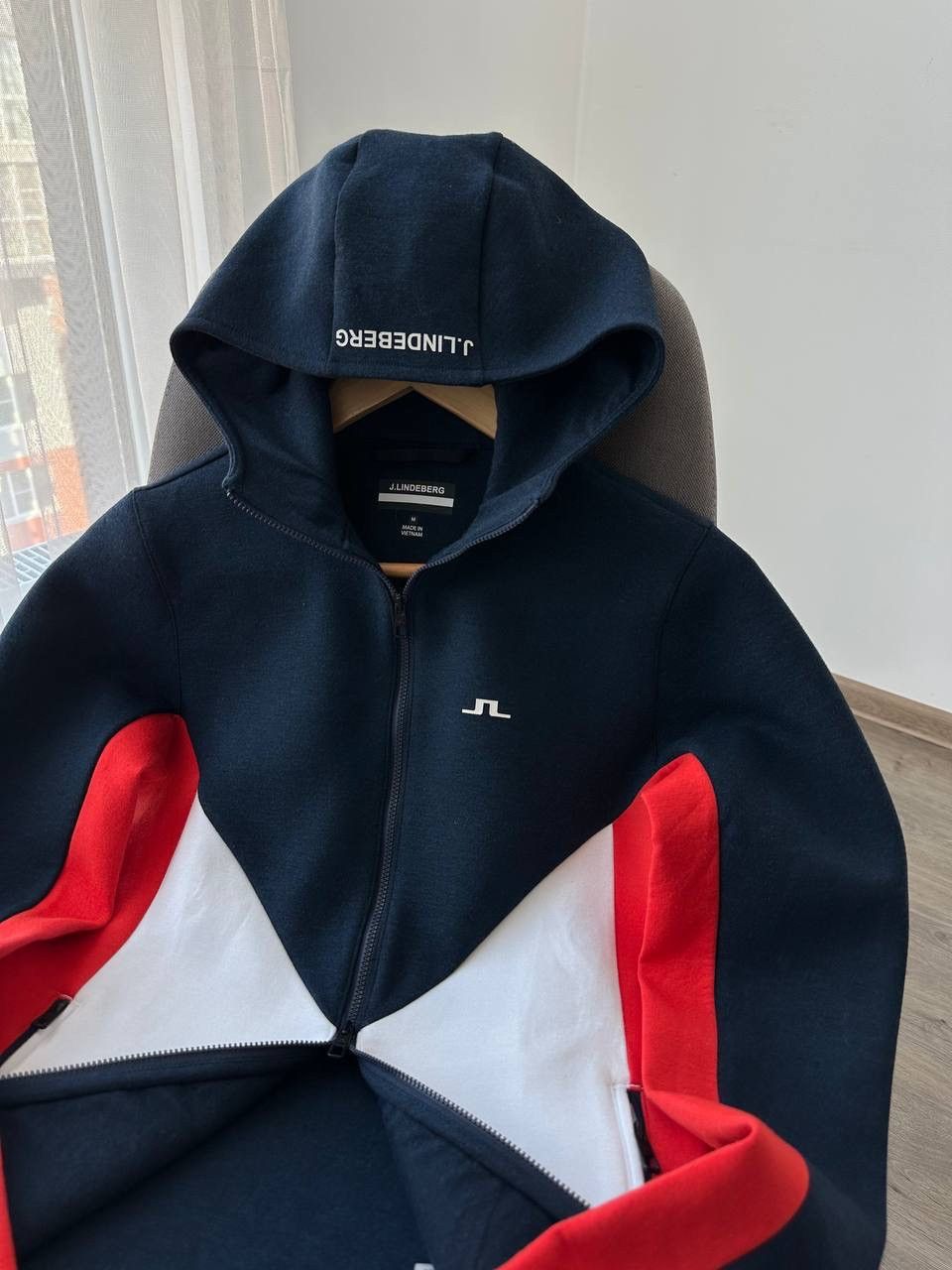J.Lindeberg × Vintage Vintage J.Lindeberg Full Zip Crystal Hoodie Size M / US 6-8 / IT 42-44 - 15 Thumbnail