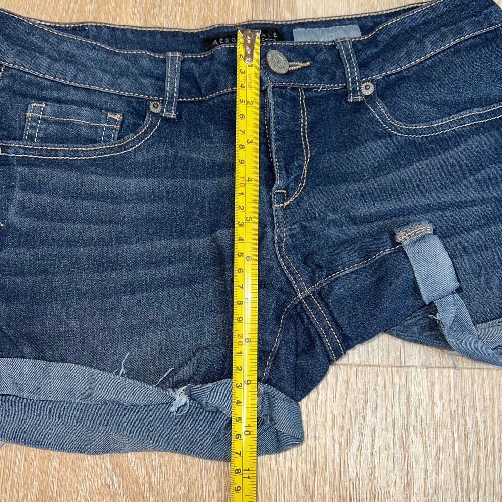 Aeropostale Aeropostale Midi Dark Whiskered Wash Denim Cuffed Shorts Con Size 27" / US 4 / IT 40 - 4 Thumbnail