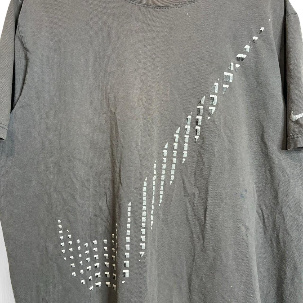 Nike × Vintage Nike Trashed Faded Grey Big Swoosh Graphic Tee Size US XL / EU 56 / 4 - 2 Thumbnail