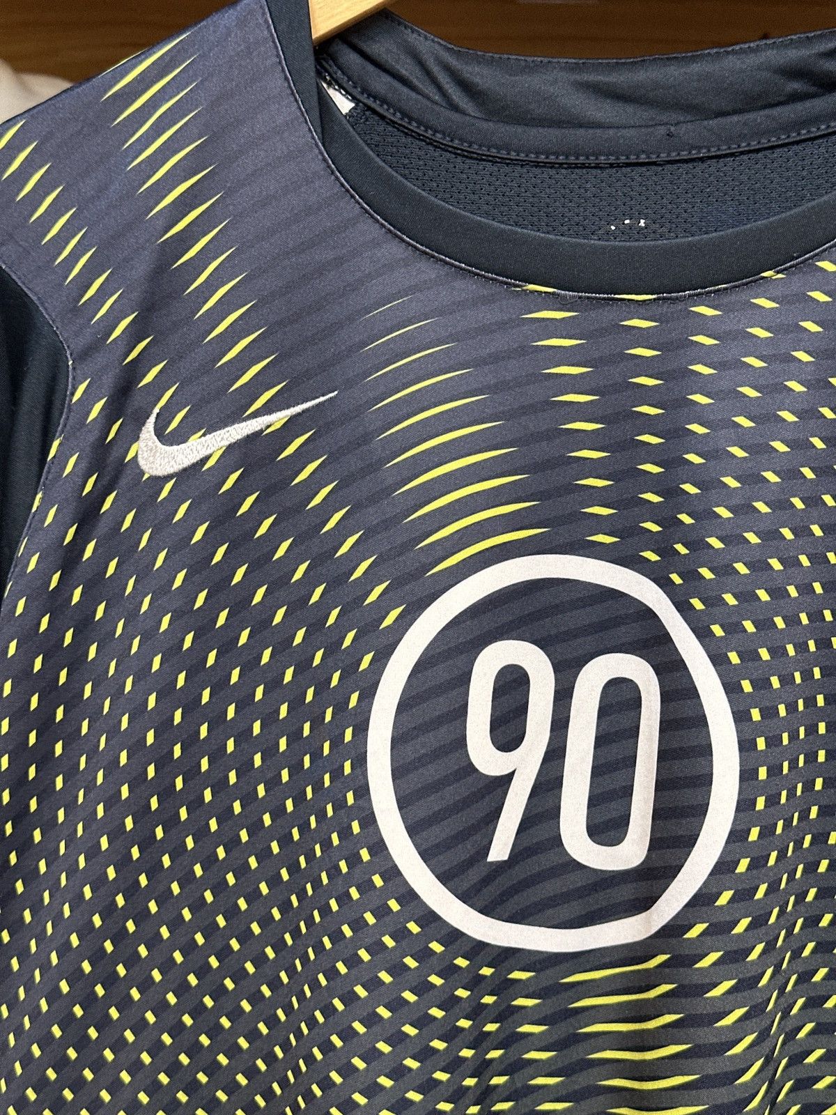 Nike Vintage Nike Total 90 00‘s Training Jersey Size US L / EU 52-54 / 3 - 3 Thumbnail