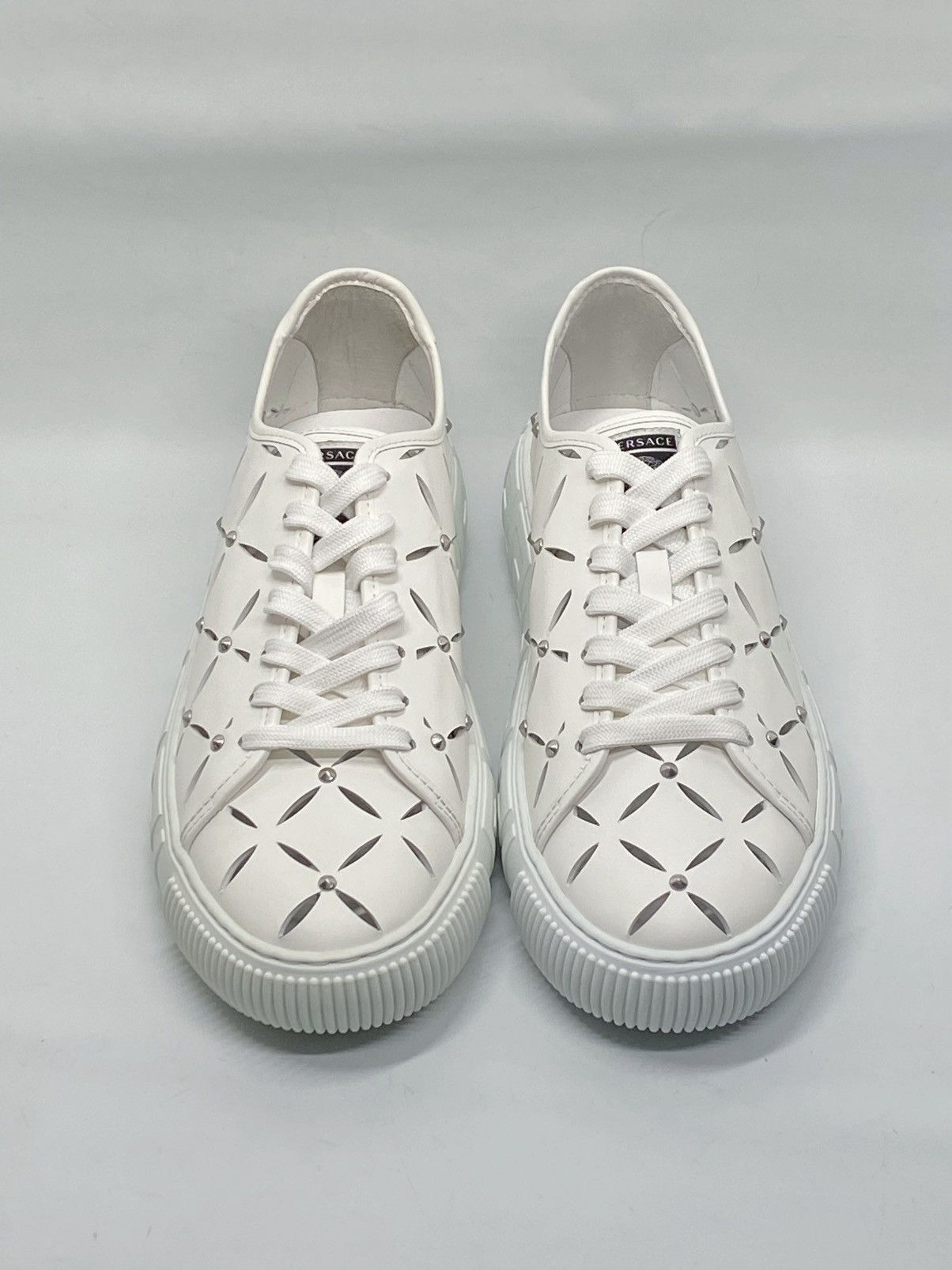 Versace Versace Laser-Cut Low-Top Leather Sneakers size 42/us size 9 Size US 9 / EU 42 - 2 Thumbnail