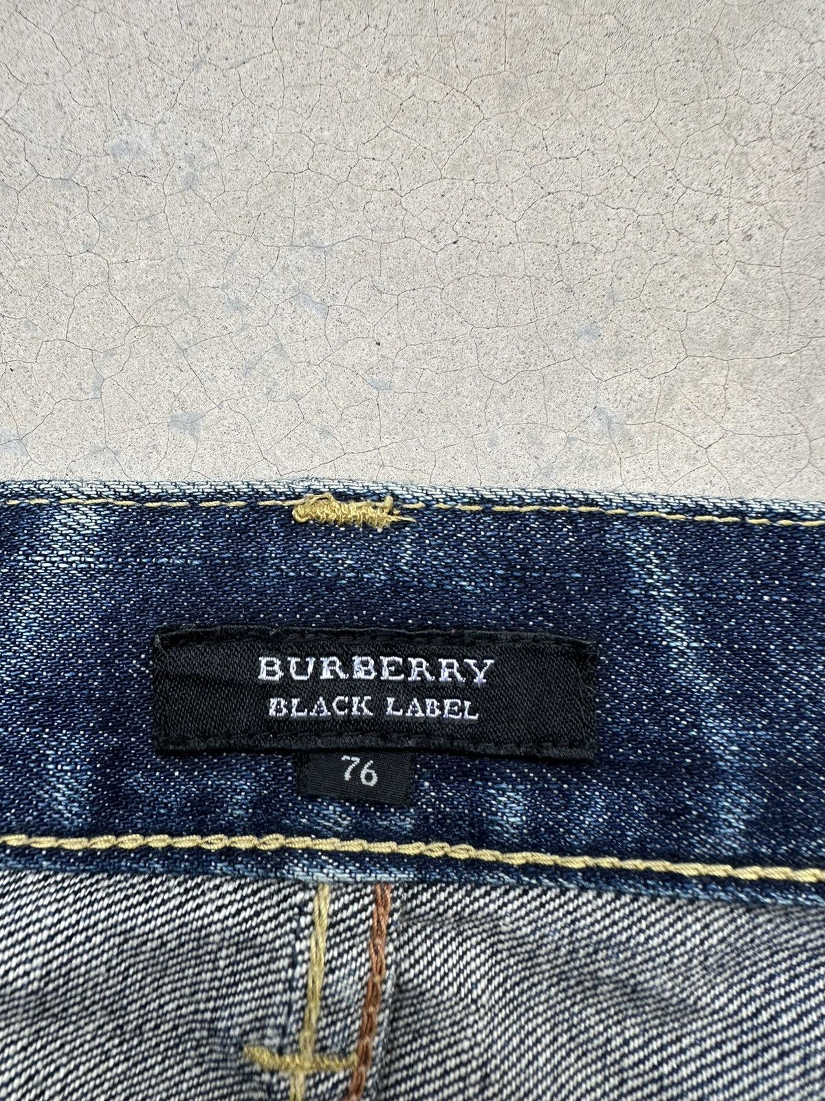 Burberry 👹Burberry Black Label Straight Cut Denim Size US 30 / EU 46 - 10 Thumbnail