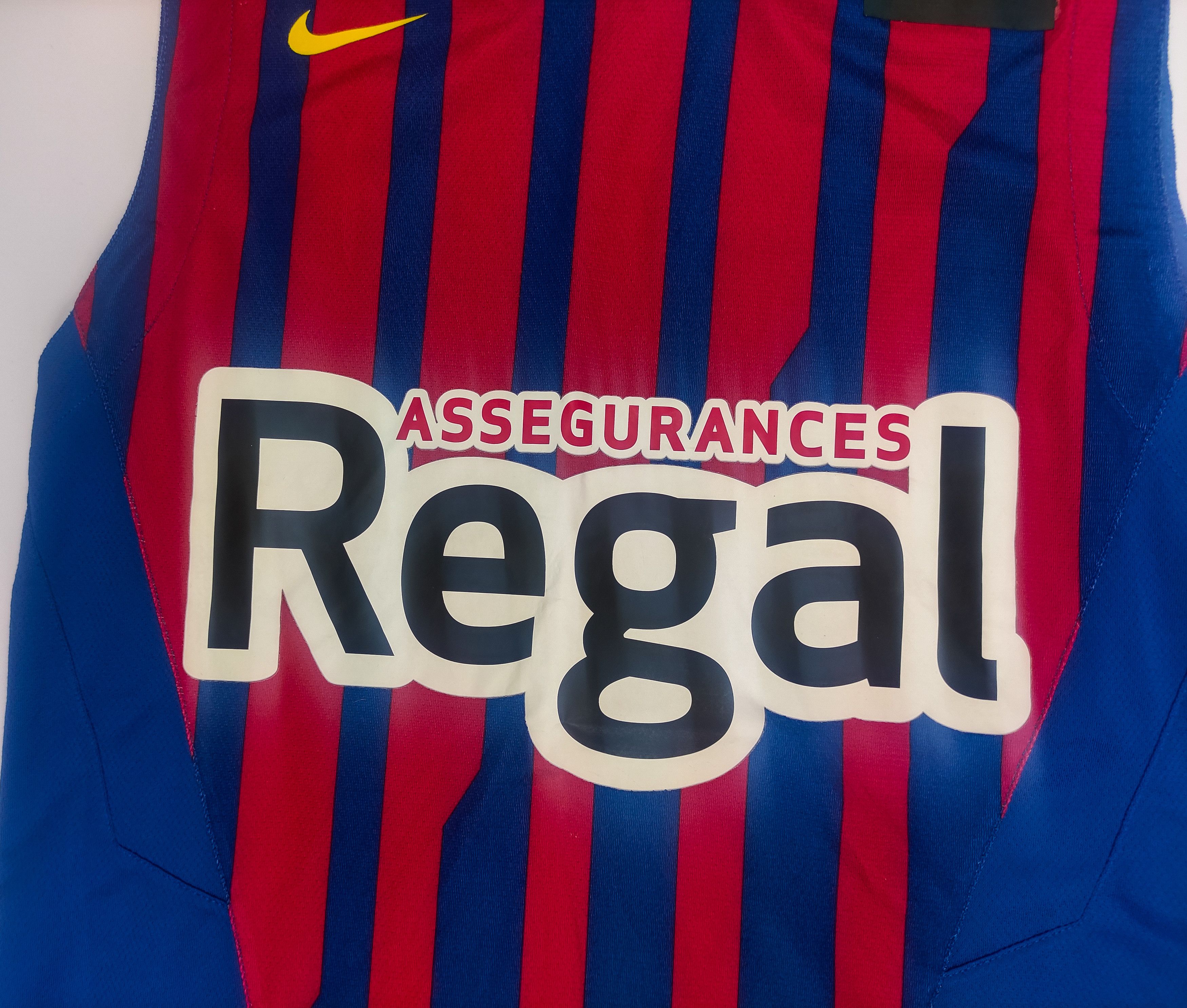 NBA FC Barcelona Basket 2011 2012 Nike Home Shirt Kit Jersey Size US S / EU 44-46 / 1 - 7 Thumbnail