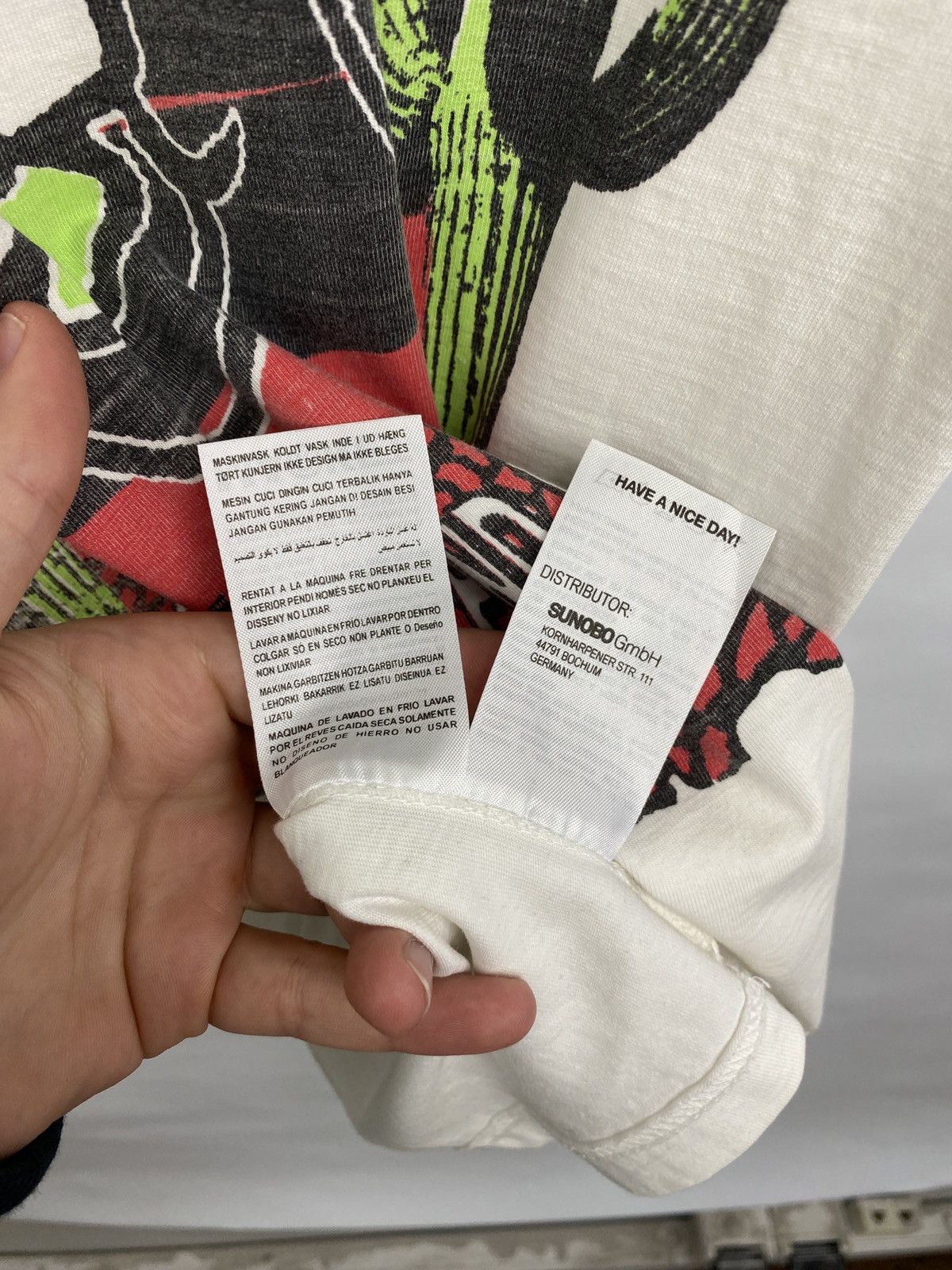 Market Chinatown Market Get Lost And Find Yourself T-shirt Rare Y2K Size US M / EU 48-50 / 2 - 7 Thumbnail