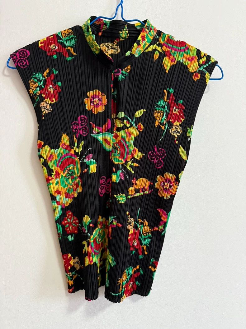 Issey Miyake Issey Miyake size:3 Black lion dance pleated vest Size XS / US 0-2 / IT 36-38 - 3 Thumbnail