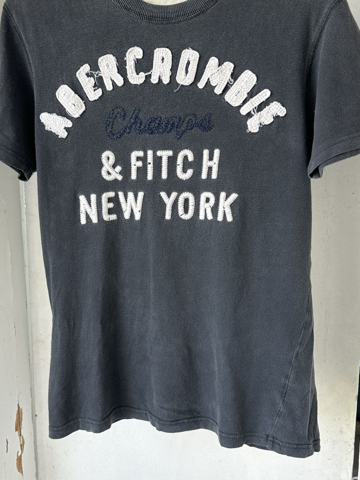 Vintage Vintage Abercombie & Fitch Black T-shirt Size US M / EU 48-50 / 2 - 4 Thumbnail