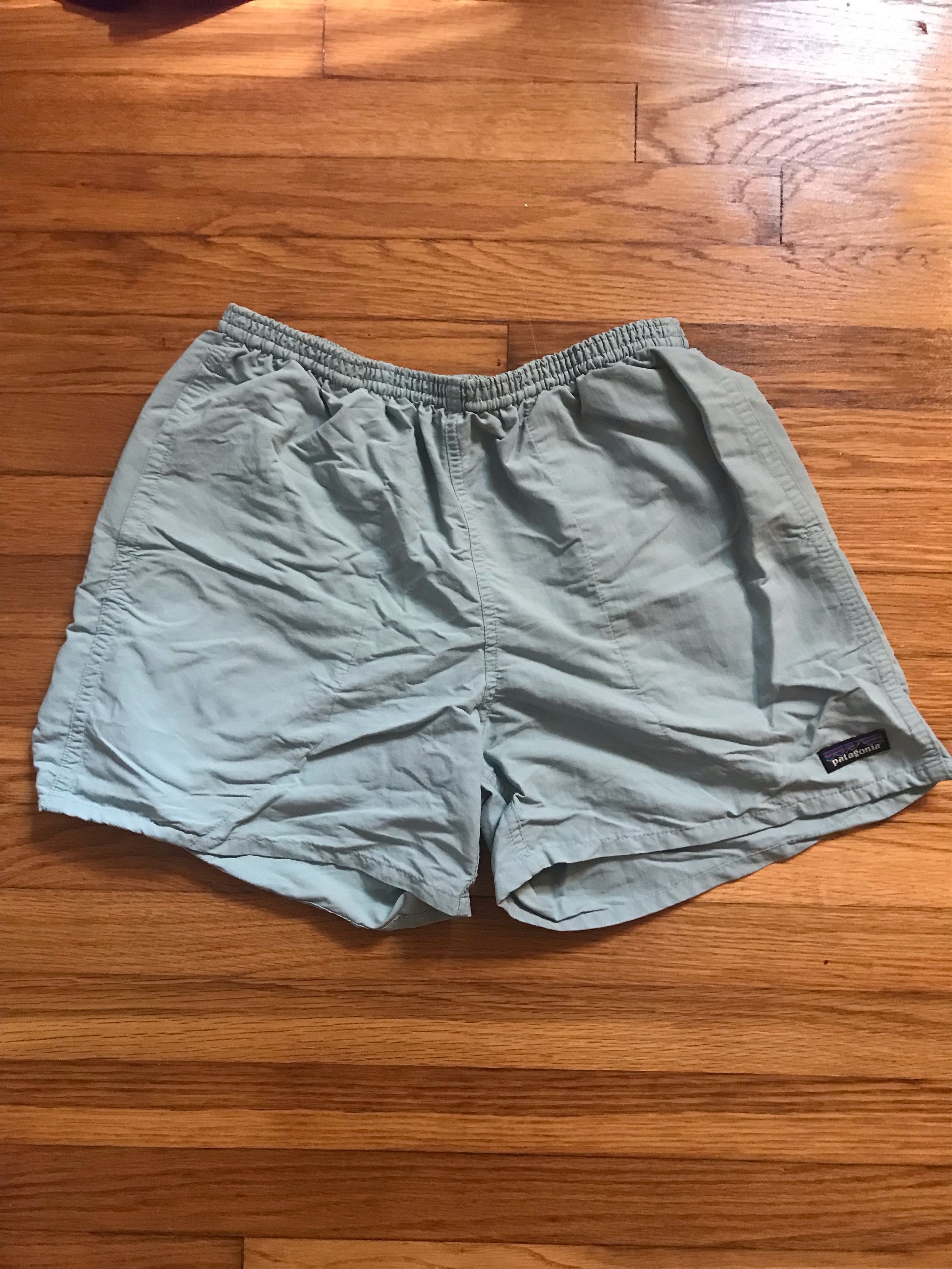 Poshmark patagonia hot sale baggies