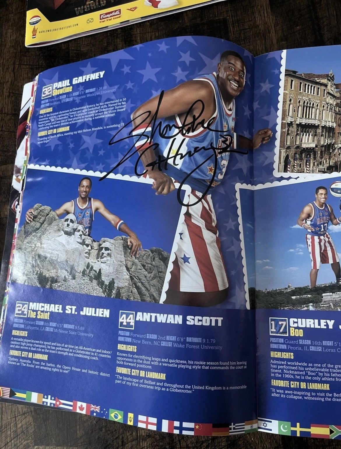 Harlem Globetrotters RARE Harlem Globetrotters SIGNED Flight Time Gaffney +15 Size ONE SIZE - 5 Thumbnail