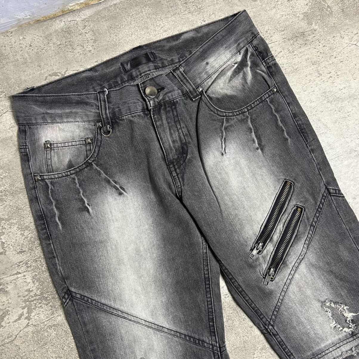 BUFFALO BOBS Black Baccara Multizipper Distressed Bondage Flare Jeans Size US 30 / EU 46 - 6 Thumbnail