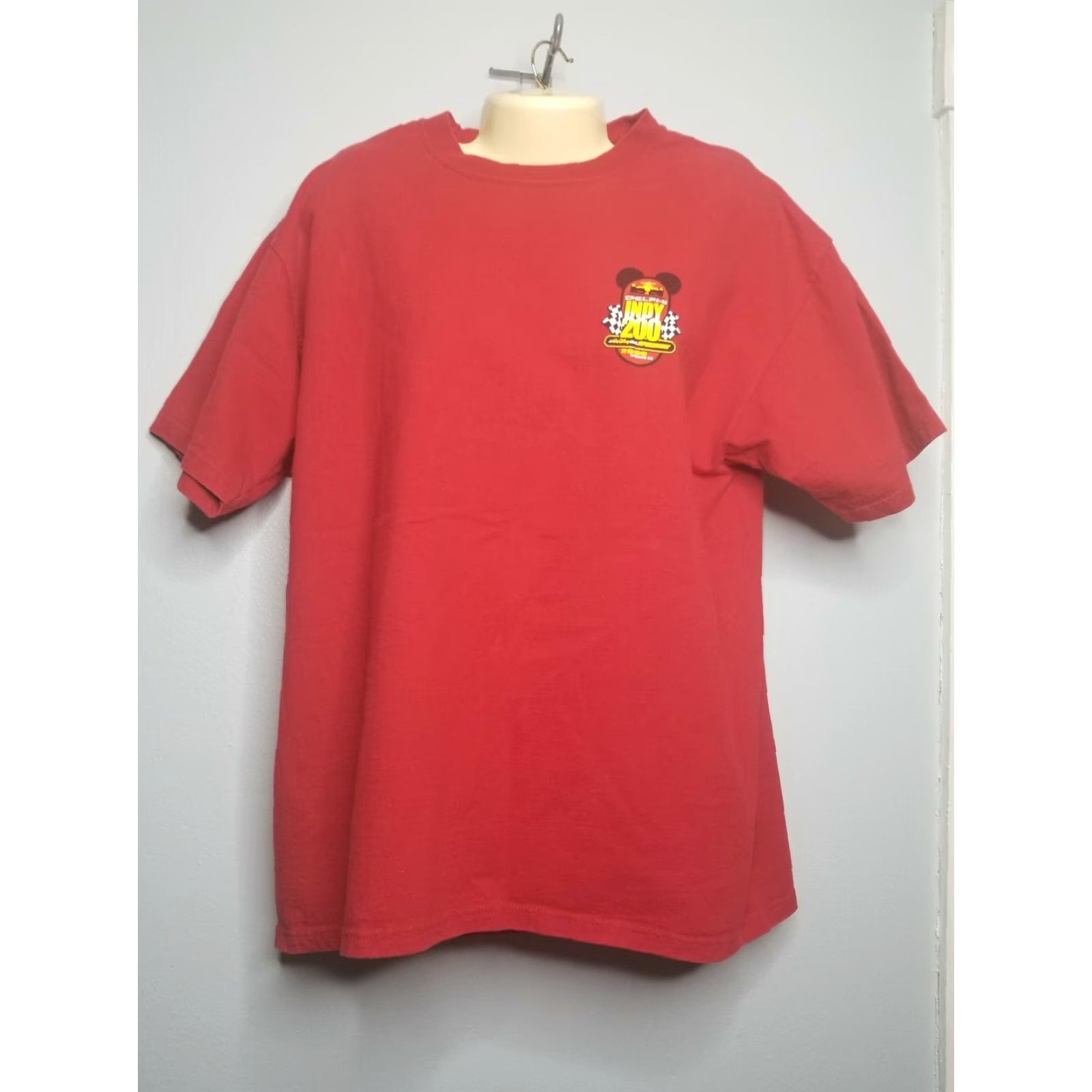 VINTAGE Walt Disney NASCAR USA T-Shirt Mens L Red 2000 Indy Delphi Walt Disney World Racing Crew Neck Short Sleeve Graphic Tee