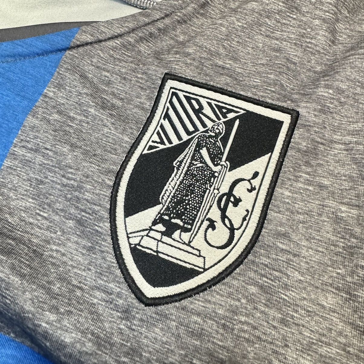 Adidas Vitoria Guimaraes 19/20 third away shirt Size US L / EU 52-54 / 3 - 4 Thumbnail