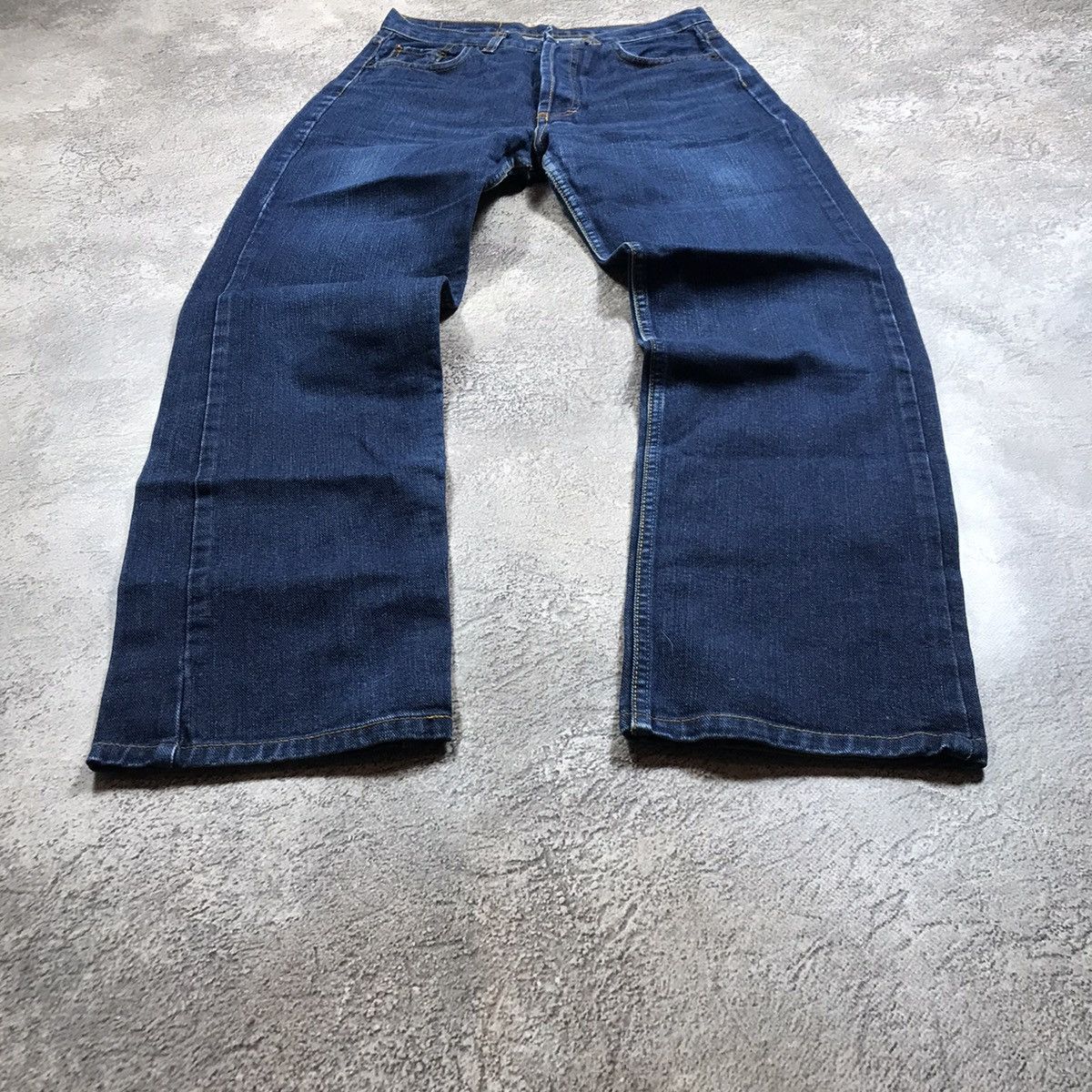 Vintage Vintage 90s Levis Baggy Wide Leg Jeans Grunge Skate Logo 30 Size US 30 / EU 46 - 1 Thumbnail