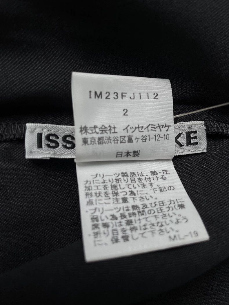 Issey Miyake Issey Miyake A loose-fitting kelp top Size M / US 6-8 / IT 42-44 - 8 Thumbnail