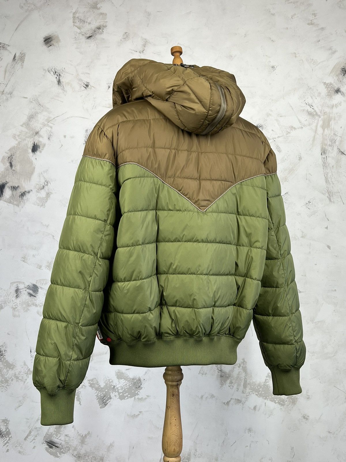 Hunter Hunter Down Bomber Puffer Jacket Size L Size US L / EU 52-54 / 3 - 6 Thumbnail