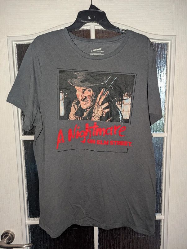 Vintage T-shirt Vintage Nightmare on elm street Size US L / EU 52-54 / 3 - 1 Thumbnail