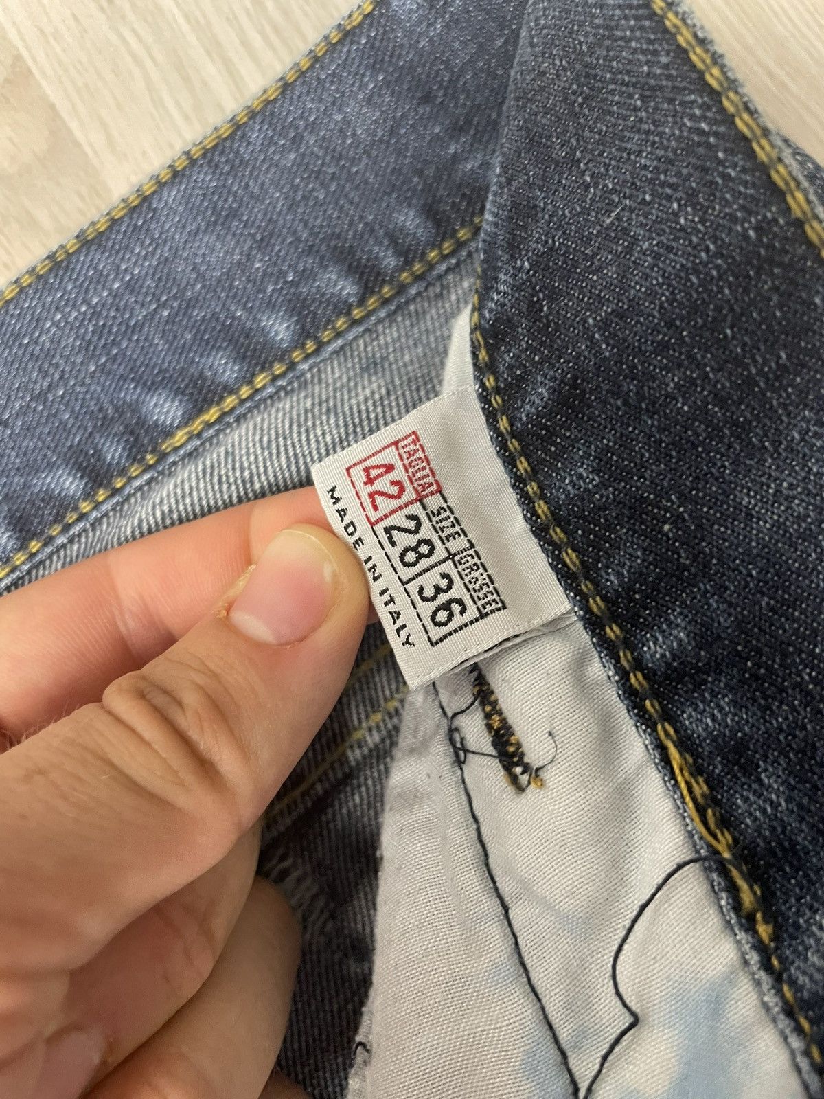 Dolce & Gabbana Dolce & Gabbana Jeans DG Backprint Größe 36 Size 28" / US 6 / IT 42 - 7 Thumbnail