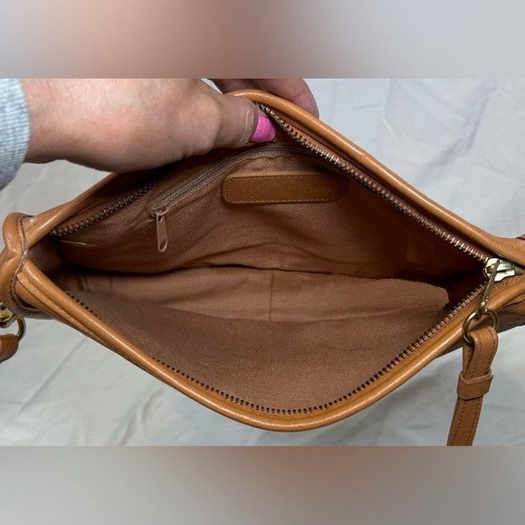 Other Vintage First Edition Camel Leather Cross Body Handbag Size ONE SIZE - 2 Thumbnail